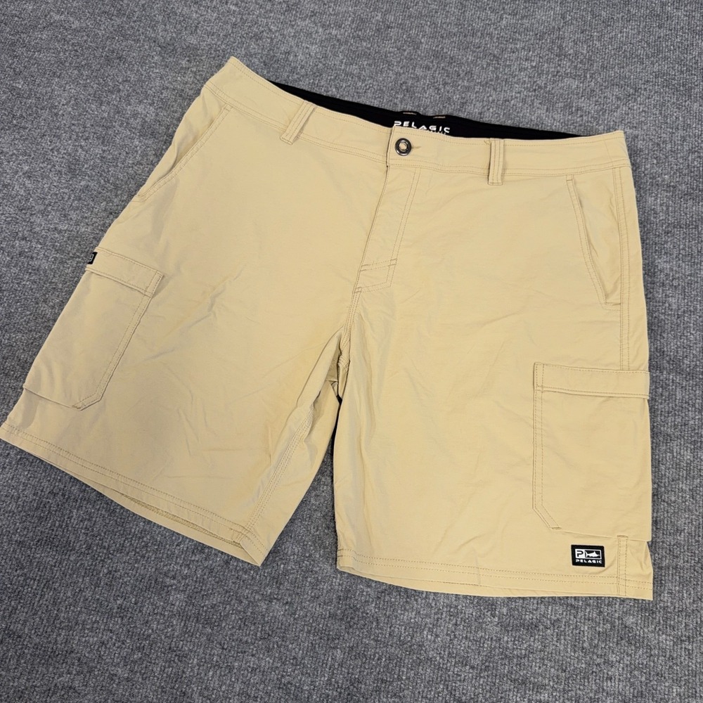 Pelagic Shorts Men 38 Khaki Tan Mako Hybrid Cargo Fishing Swim Vented